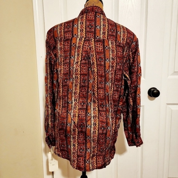 NWT Metro Express 100% Silk Brown Tribal Design Button Up Shirt Women's M Fall - Picture 3 of 10